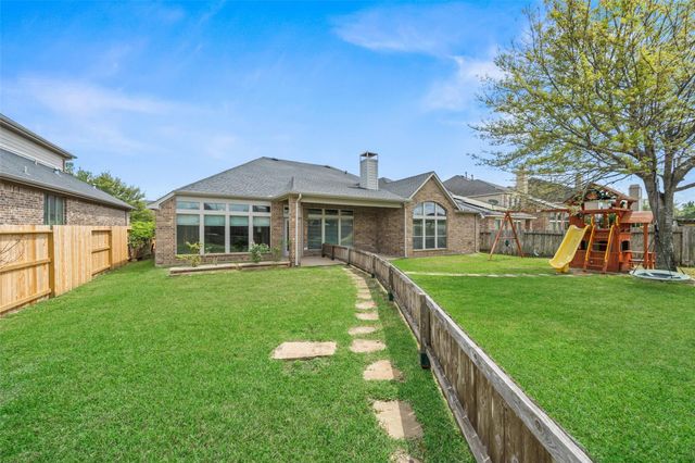 2818 Red Maple Drive, Katy, TX 77494