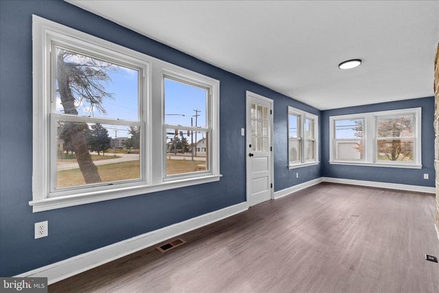 2417 N GEORGE ST, York, PA 17406