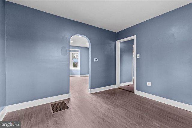 2417 N GEORGE ST, York, PA 17406