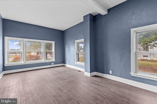 2417 N GEORGE ST, York, PA 17406