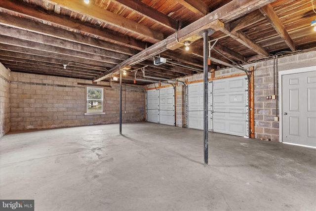 2417 N GEORGE ST, York, PA 17406