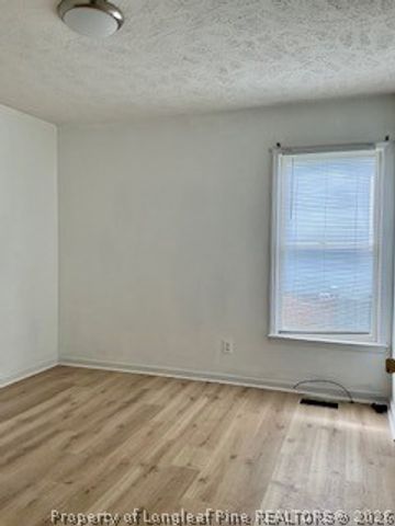 599 Sugaridge Lane, Fayetteville, NC 28311