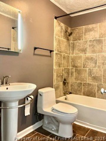 599 Sugaridge Lane, Fayetteville, NC 28311