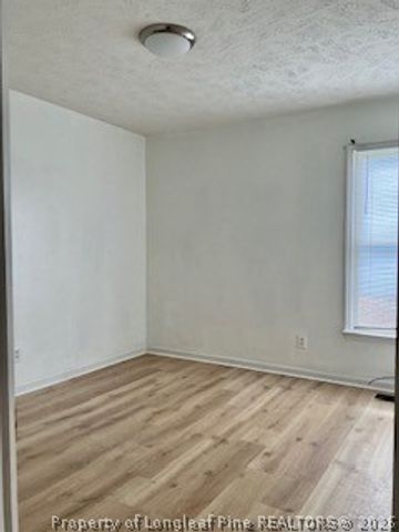599 Sugaridge Lane, Fayetteville, NC 28311