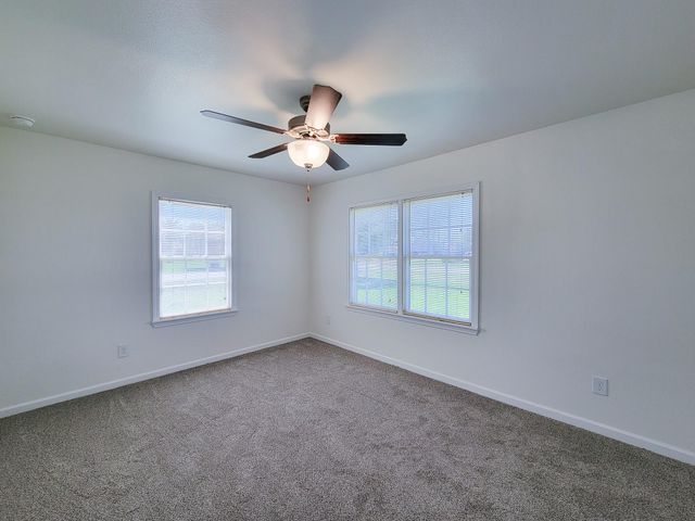 413 S Market Street, Brazoria, TX 77422