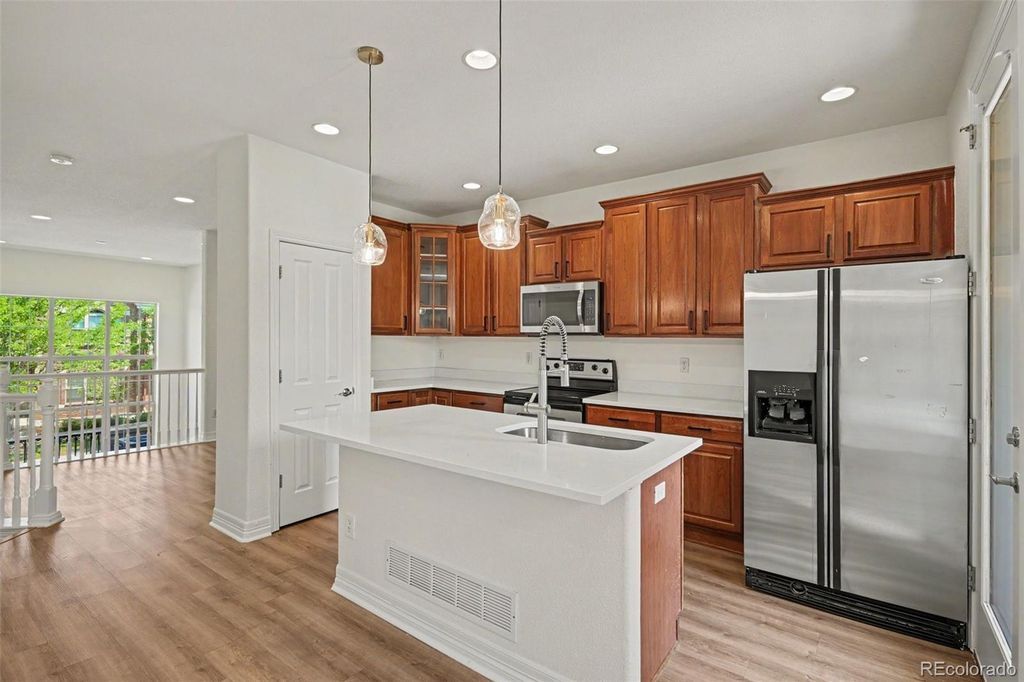 Image 14 of property listing at 9114 Kornbrust Drive, Lone Tree, CO 80124
