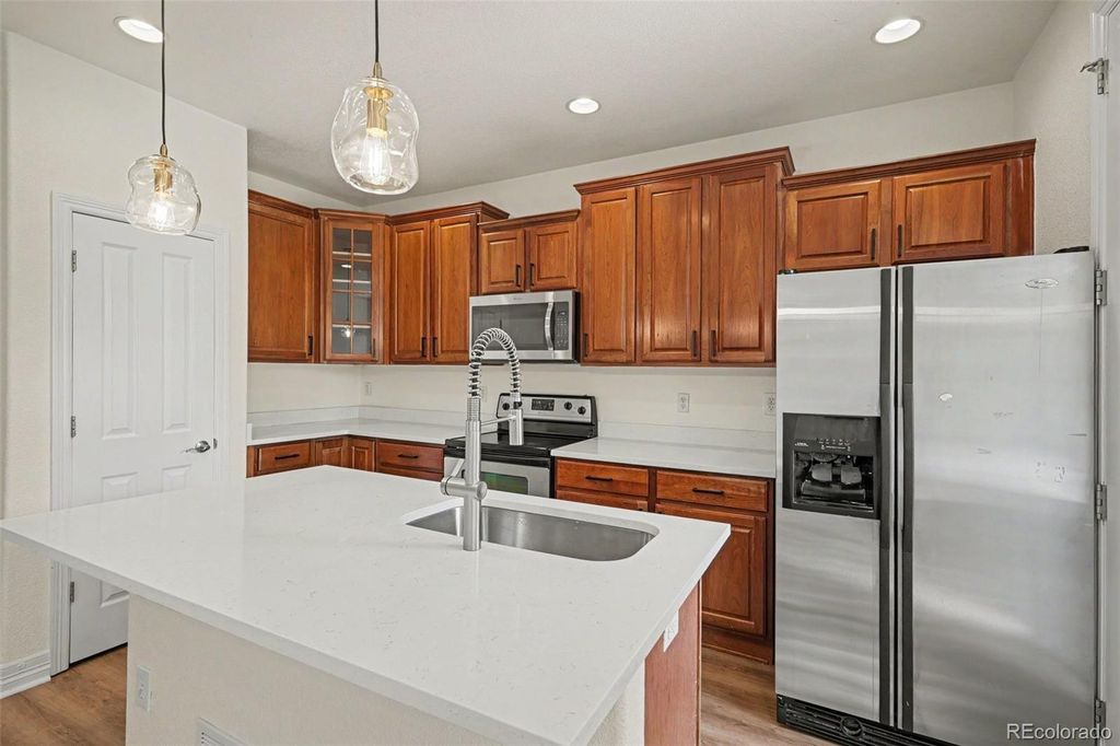 Image 8 of property listing at 9114 Kornbrust Drive, Lone Tree, CO 80124