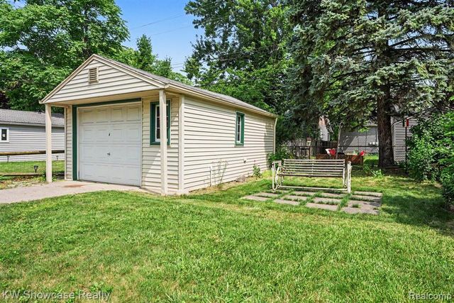 315 Jewell Street, Ferndale, MI 48220