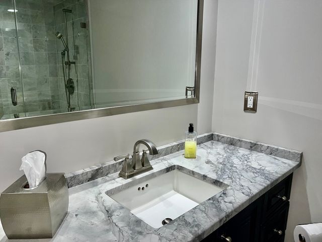 404 Paradise Road 1D, Swampscott, MA 01907