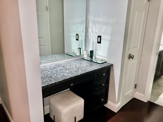 404 Paradise Road 1D, Swampscott, MA 01907