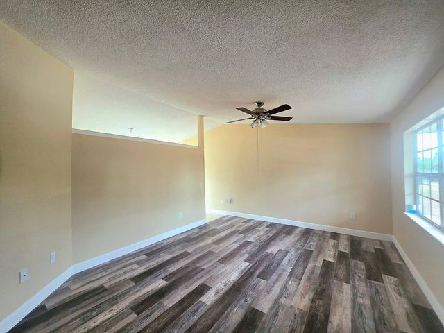 12091 CROSSGATE AVENUE, Port Charlotte, FL 33981