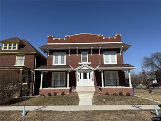 1614 W Euclid Street, Detroit, MI 48206