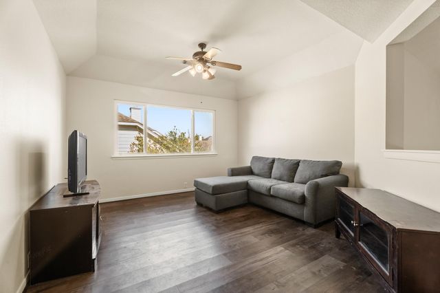 2607 Sunny Shores Drive, Pearland, TX 77584