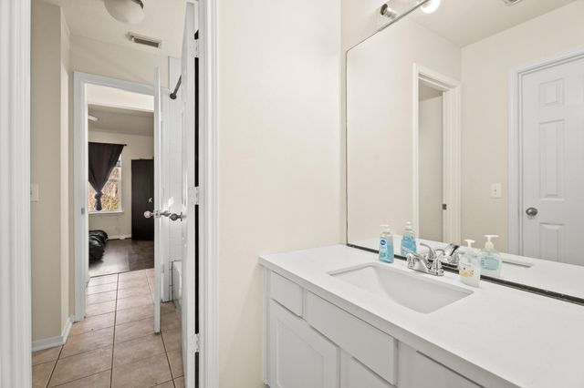 2607 Sunny Shores Drive, Pearland, TX 77584