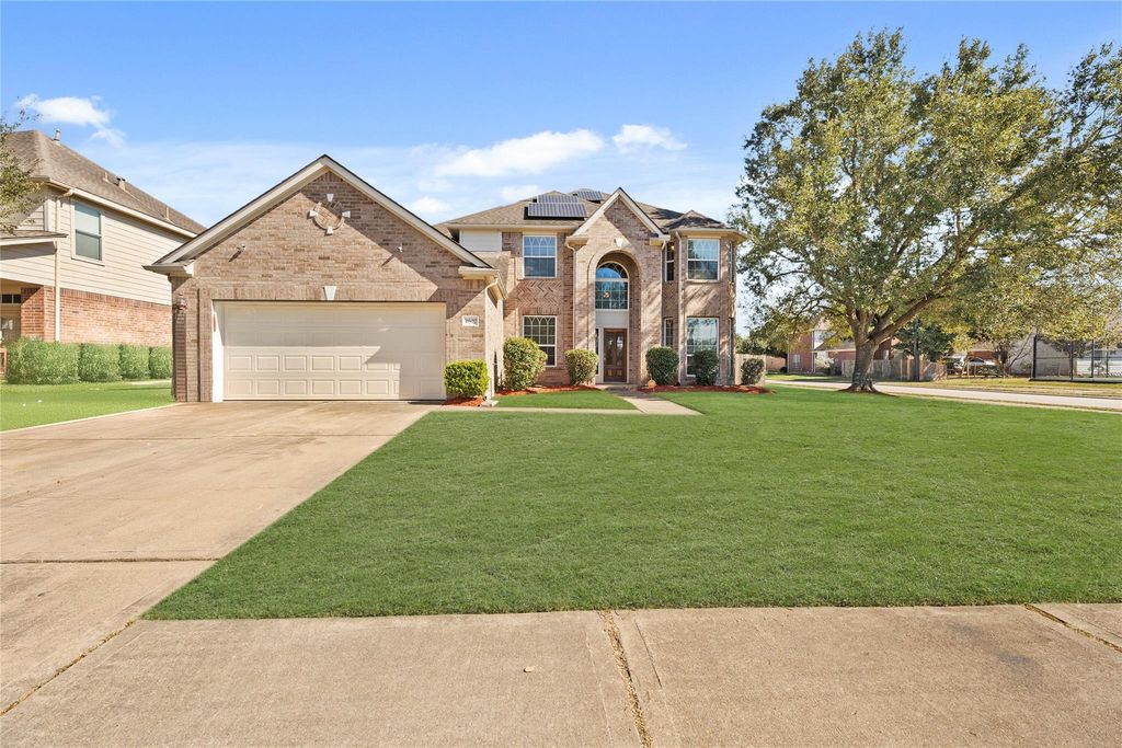 2607 Sunny Shores Drive, Pearland, TX 77584