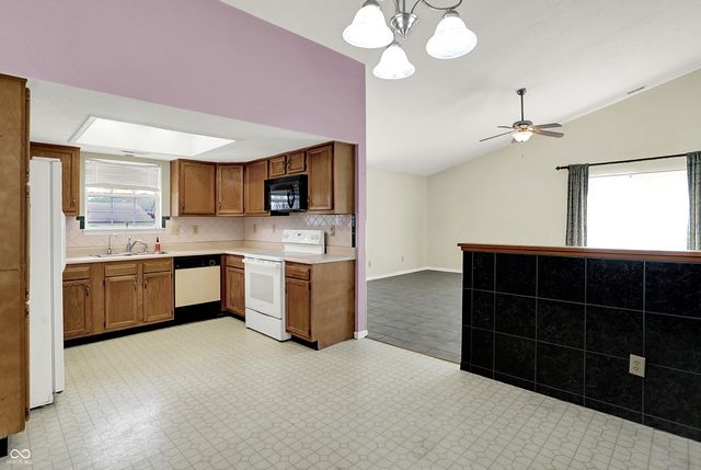 731 Franklin Lakes Boulevard, Franklin, IN 46131