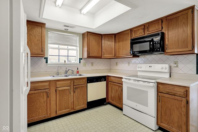 731 Franklin Lakes Boulevard, Franklin, IN 46131