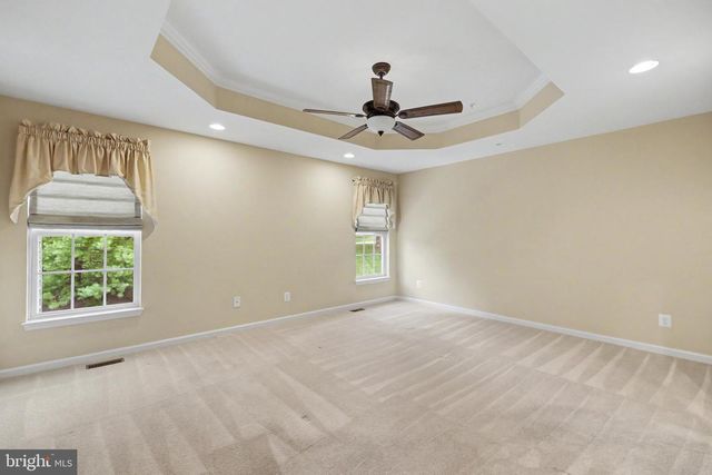 6727 HOLLY FARM LN, Warrenton, VA 20187