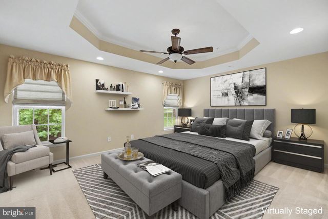 6727 HOLLY FARM LN, Warrenton, VA 20187