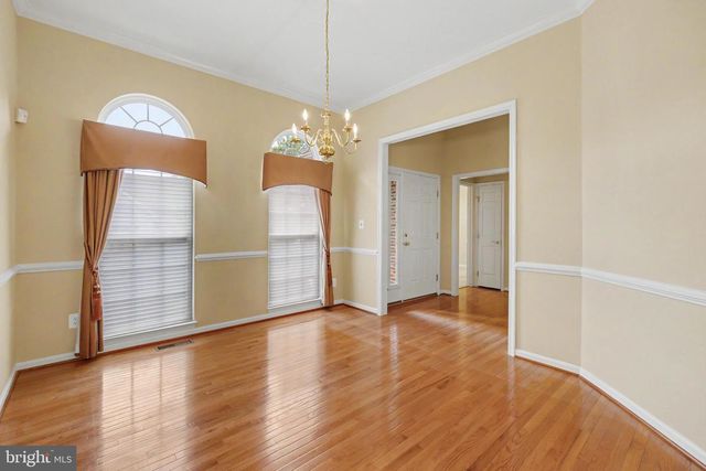 6727 HOLLY FARM LN, Warrenton, VA 20187
