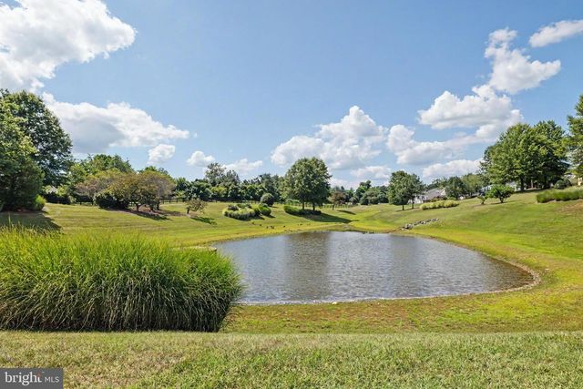 6727 HOLLY FARM LN, Warrenton, VA 20187