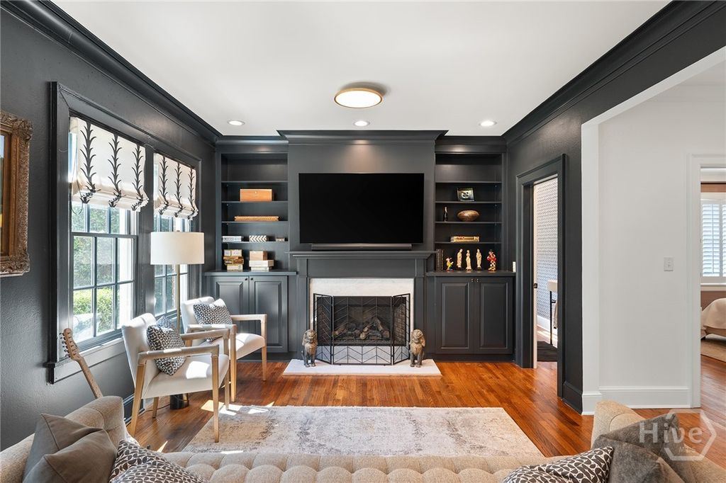 Image 19 of property listing at 390 Milledge Terrace, Athens, GA 30606