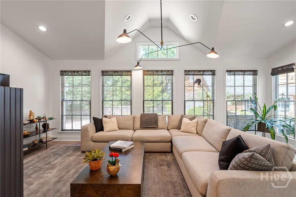 Image 28 of property listing at 390 Milledge Terrace, Athens, GA 30606