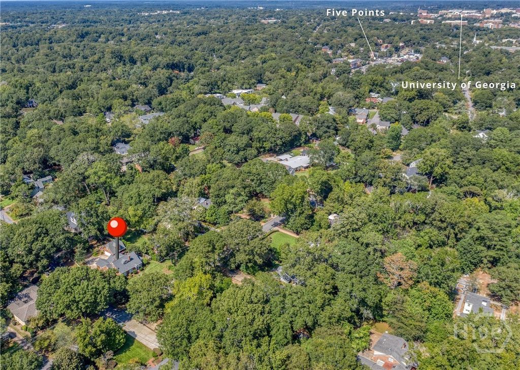 Image 63 of property listing at 390 Milledge Terrace, Athens, GA 30606