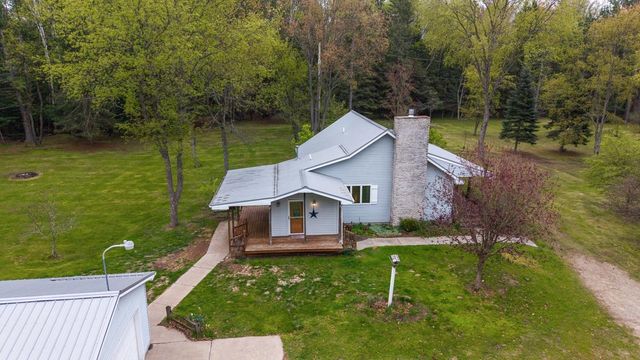 3960 W Clarence Road, Harrison, MI 48625
