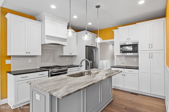 1508 Lincoln Hill Way, Louisville, KY 40245