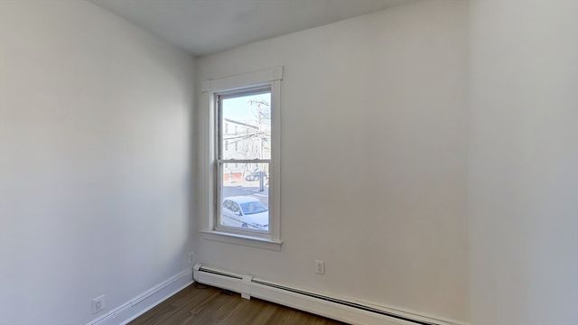 254 Windsor St. 1L, Cambridge, MA 02139