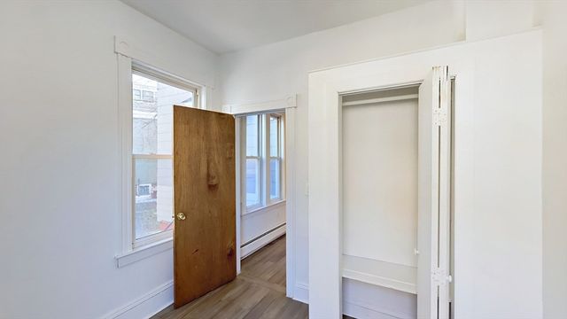 254 Windsor St. 1L, Cambridge, MA 02139