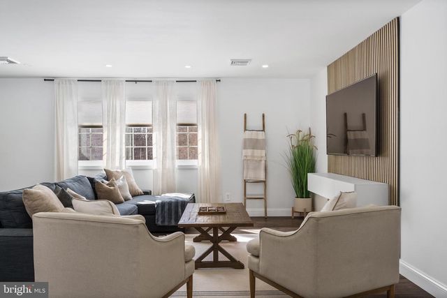 50 BUCKHILL RD, Albrightsville, PA 18210