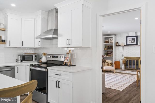 50 BUCKHILL RD, Albrightsville, PA 18210