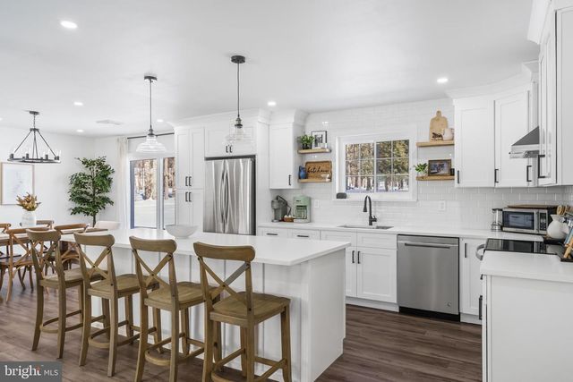 50 BUCKHILL RD, Albrightsville, PA 18210