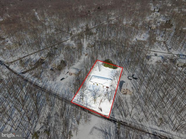 50 BUCKHILL RD, Albrightsville, PA 18210