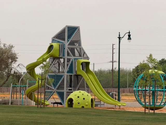 6605 W Wood Drive Lot1050, Visalia, CA 93277