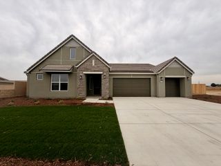 6605 W Wood Drive Lot1050, Visalia, CA 93277