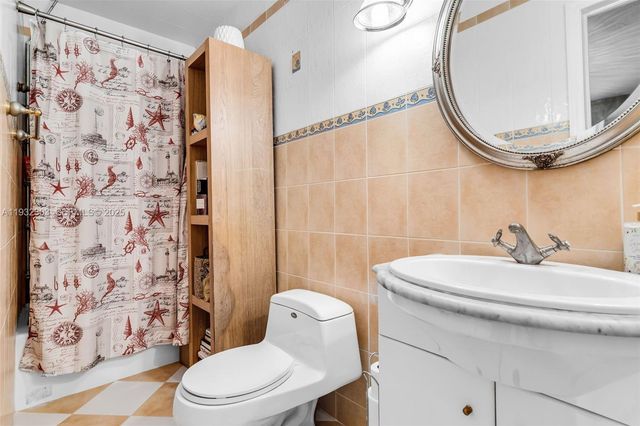 9981 SW 15th Ter, Miami, FL 33174