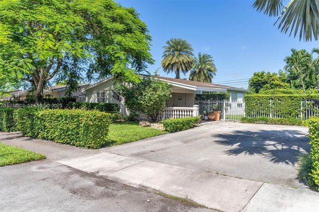 9981 SW 15th Ter, Miami, FL 33174