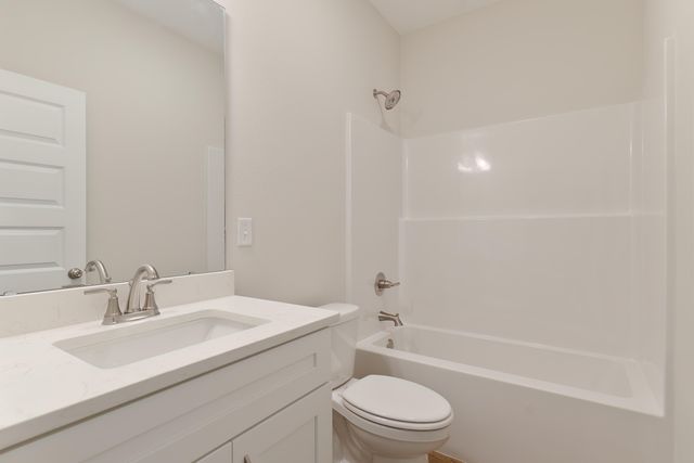 6192 Winstead Cove, Crestview, FL 32539