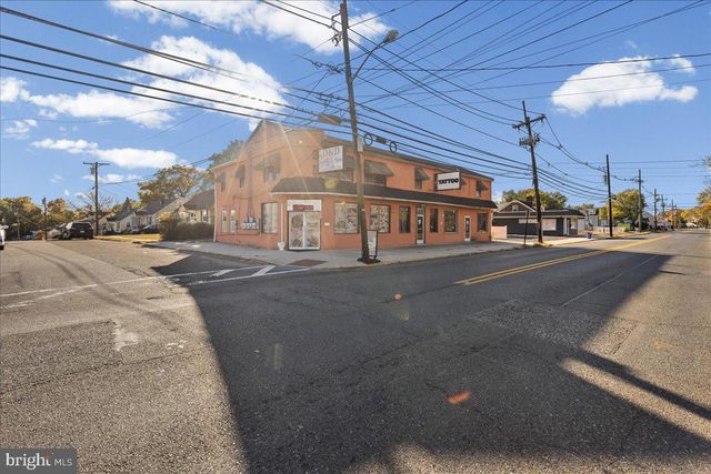 94 E BROWNING RD, Bellmawr, NJ 08031