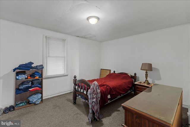 94 E BROWNING RD, Bellmawr, NJ 08031