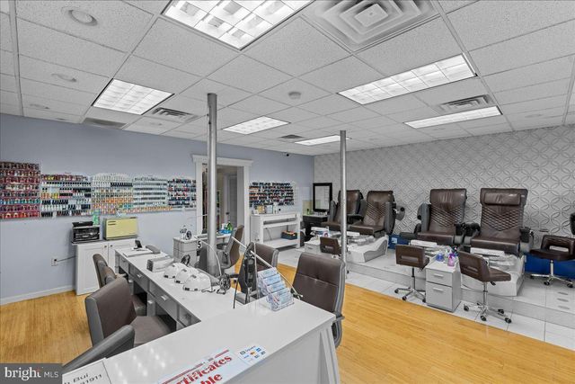 94 E BROWNING RD, Bellmawr, NJ 08031
