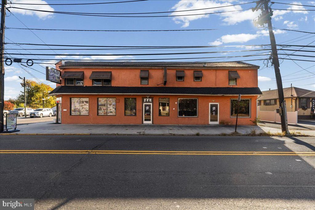 94 E BROWNING RD, Bellmawr, NJ 08031