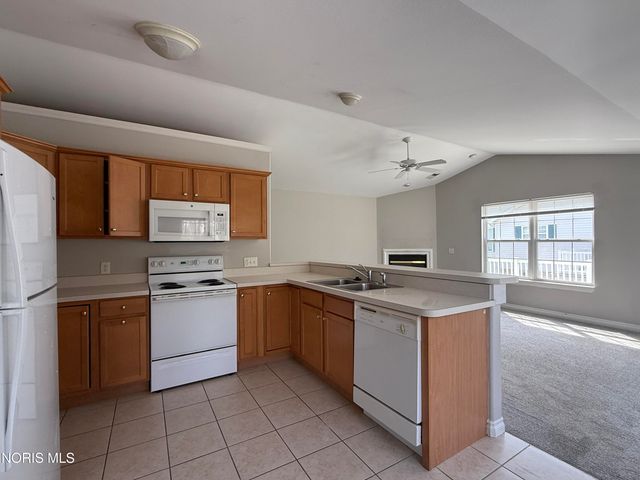 6409 Triple Crown Lane, Toledo, OH 43615