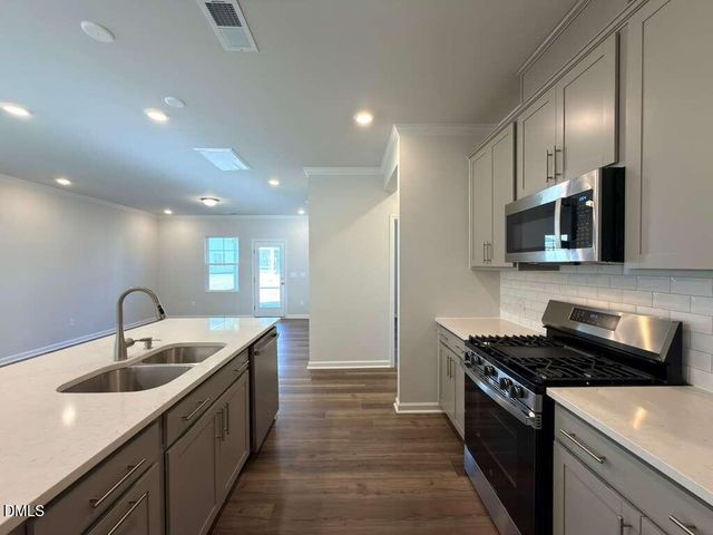 2008 English Saddle Lane, Durham, NC 27703