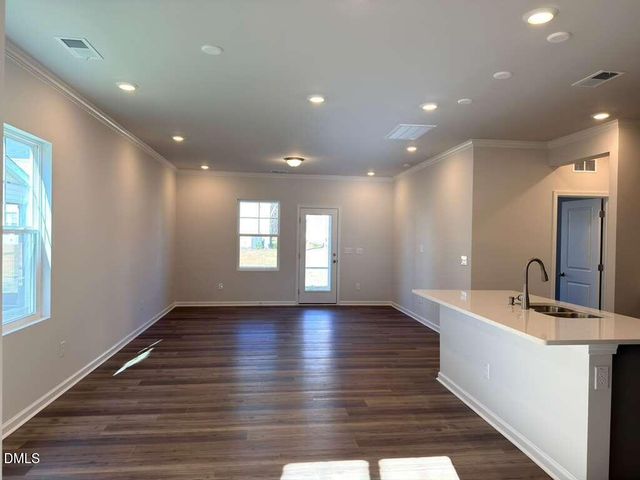 2008 English Saddle Lane, Durham, NC 27703