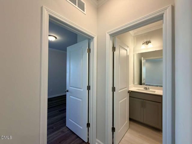 2008 English Saddle Lane, Durham, NC 27703