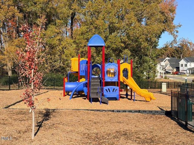 2008 English Saddle Lane, Durham, NC 27703